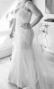 Tulle Sleeveless Appliques Lace Wedding Dresses