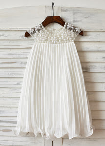 A-Line/Princess   Beading White Flower Girl Dresses