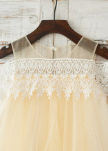 Tulle  Scoop Neck Flower Girl Dresses