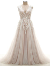 Tulle V-neck Appliques Lace Wedding Dresses