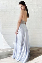 Sleeveless Floor-Length Beading Prom Dresses