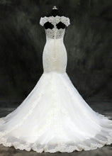 Lace Trumpet/Mermaid Sweep Train Off-the-Shoulder Wedding Dresses