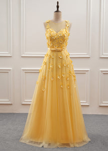 A-Line/Princess Floor-Length Sweetheart Flower(s) Prom Dresses
