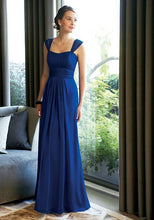 A-line/Princess Sleeveless Pleated Long Chiffon Bridesmaid Dresses