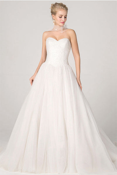 Ball-Gown Sweetheart Court Train Tulle Wedding Dress