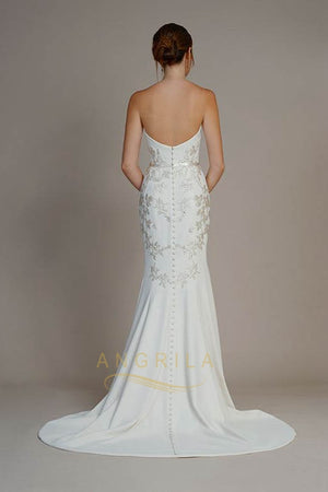 Elegant Strapless Sheath Wedding Dresses