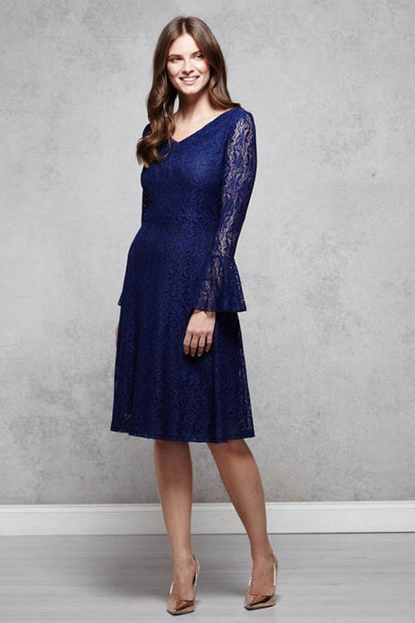 Sheath/Column Knee-Length Lace Mother of the Bride Dress with Long Sleeves