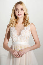 A-Line/Princess V-neck Court Train Wedding Dress with Applique