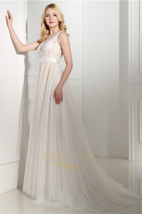 A-Line/Princess V-neck Court Train Wedding Dress with Applique