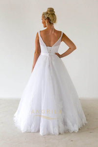 Simple V-neck Straps Lace Applique Tulle Wedding Dresses