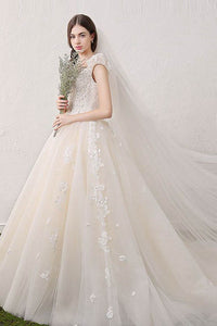 V-Neck Applique Lace Flowers Champagne Tulle Princess Wedding Dresses