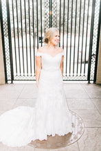 Elegant Off-the-Shoulder Beaded Lace Court Train Wedding Dresses