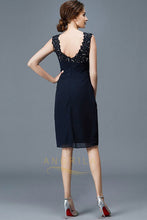 V-neck Chiffon Knee-Length Mother of the Bride Dresses (Jacket included)