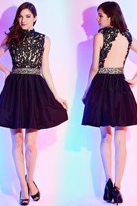 Black A-line Halter Lace Appliques Beading Short Cocktail Dresses