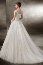 Off-the-shoulder Sweetheart Lace Applique Wedding Dresses
