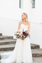 A-line/Princess Sweetheart Lace Sweep Train Wedding Dresses