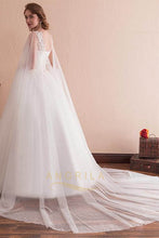 Fantastic Tulle A-Line Wedding Dresses with Lace Appliques