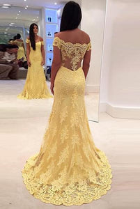 A-line/Princess Off-the-Shoulder Sweep Train Lace Prom Dresses