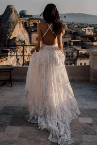 Stunning A-line Spaghetti Straps Split Lace Boho Long Beach Wedding Dresses