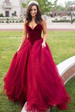 Elegant Ball Gown Burgundy Long Organza Prom Dresses