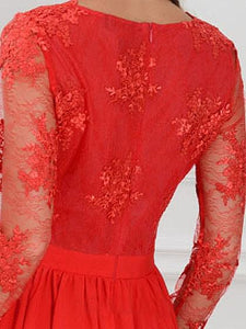 Chiffon A-line Floor-Length Lace Appliques Prom Dresses