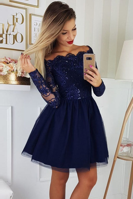 A-Line Off-the-Shoulder Long Sleeves Short Homecoming Dresses with Applique