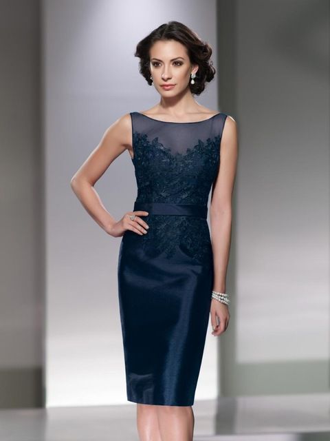 Sheath/Column Sccop Neckline Sleeveless Satin Knee Length Mother Dress With Lace Top Main image